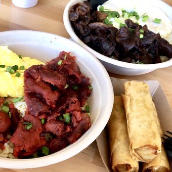 SUBO Filipino Kitchen - Tocilog, tapsilog and fried vegetable eggroll - Filipino Near Me - Chicago, Illinois SUBO Filipino Kitchen - Tocilog, tapsilog and fried vegetable eggroll - Filipino Near Me - Chicago, Illinois