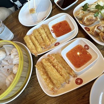 88 Bao Bao - Shrimp dumplings, pan fried chicken & corn dumplings, and fried shrimp - Dim Sum Near Me - Vallejo, California 88 Bao Bao - Shrimp dumplings, pan fried chicken & corn dumplings, and fried shrimp - Dim Sum Near Me - Vallejo, California