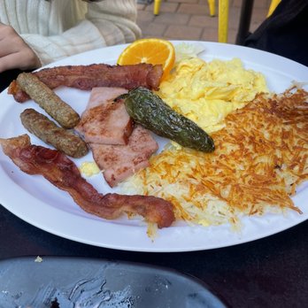 Downtown Cafe by JL - Downtown Grand Breakfast Combo - Breakfast & Brunch Near Me - Oxnard, California Downtown Cafe by JL - Downtown Grand Breakfast Combo - Breakfast & Brunch Near Me - Oxnard, California