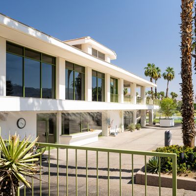 Desert Island Country Club by null