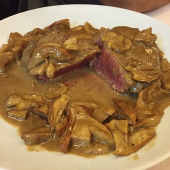 Da Oscar - Filet with mushroom - Barbeque Near Me - Milan, Michigan Da Oscar - Filet with mushroom - Barbeque Near Me - Milan, Michigan