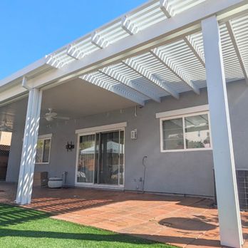 Patio Xpress - 12'x29' solid non insulated cover with 12'x11' lattice cover
2 ceiling fans
White/Bevel Endcut/No Tails - Patio Coverings Near Me Patio Xpress - 12'x29' solid non insulated cover with 12'x11' lattice cover
2 ceiling fans
White/Bevel Endcut/No Tails - Patio Coverings Near Me