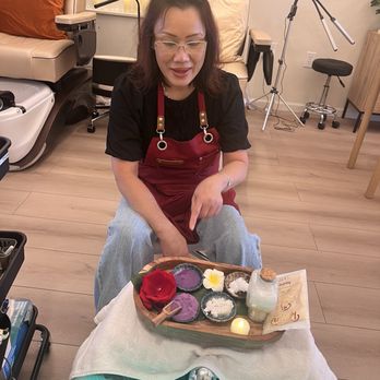 Must Have Nails - Nail Salons Near Me - Sunnyvale, California