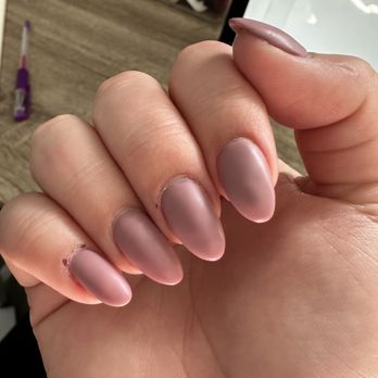 Trinh's Beautiful Nails - Hair Removal Near Me - Kingston, Ontario