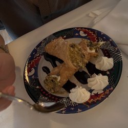 The Glenwood - Canoli