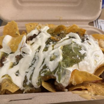 El Jefes Taqueria - SUPER Nachos (Meat Toppings of your choice) - Breakfast & Brunch Near Me - New Brunswick, New Jersey