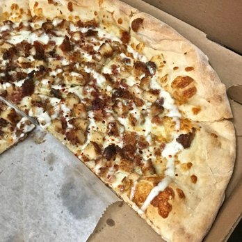 Franco's Pizzeria and Pub - CHICKEN, BACON, RANCH ($17.50 for large) - Pizza Near Me - Waltham, Massachusetts Franco's Pizzeria and Pub - CHICKEN, BACON, RANCH ($17.50 for large) - Pizza Near Me - Waltham, Massachusetts