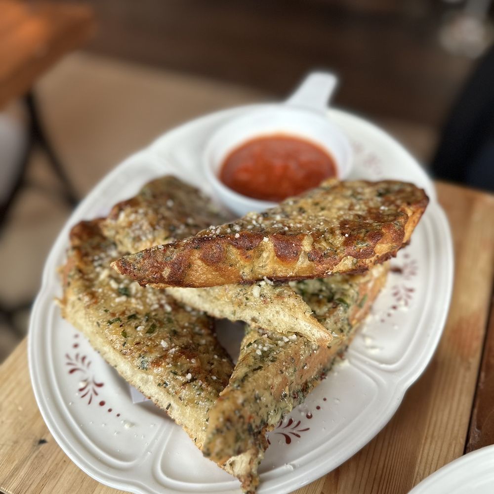 Sfoglina - Downtown - Garlic bread - Italian Near Me - Washington, DC, District of Columbia Sfoglina - Downtown - Garlic bread - Italian Near Me - Washington, DC, District of Columbia