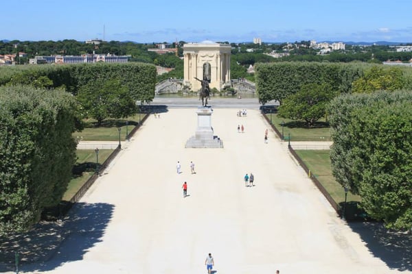 Arc de Triomphe by null