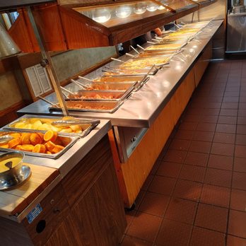 Moonlite Bar-B-Q Inn - WOW Mile long hot food bar - Barbeque Near Me - Owensboro, Kentucky Moonlite Bar-B-Q Inn - WOW Mile long hot food bar - Barbeque Near Me - Owensboro, Kentucky