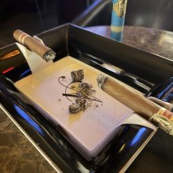 Titan Cigar