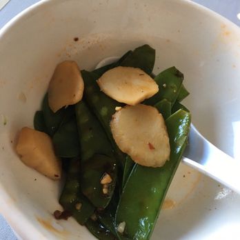 Flower Lounge - Undisclosed veggies in my shrimp w/garlic sauce. I asked prior to order. - Cantonese Near Me - Oakland, California Flower Lounge - Undisclosed veggies in my shrimp w/garlic sauce. I asked prior to order. - Cantonese Near Me - Oakland, California