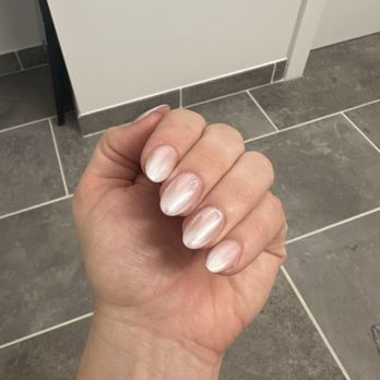 Luminous Nail Bar - Gel X Manicure | French Ombré with chrome - Nail Salons Near Me - Nashville, Tennessee Luminous Nail Bar - Gel X Manicure | French Ombré with chrome - Nail Salons Near Me - Nashville, Tennessee