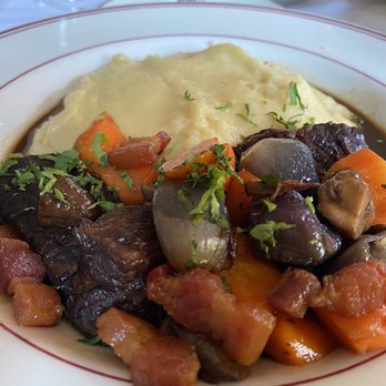 Le Diplomate - Beef Bourguignon - Brasseries Near Me - Washington, DC, District of Columbia