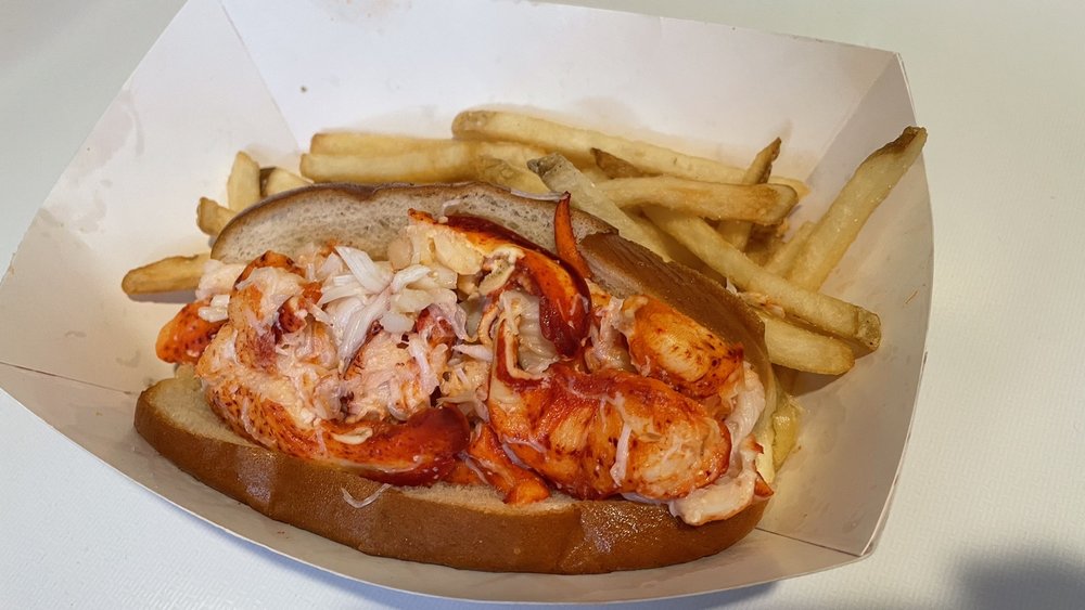 ANGIE’S LOBSTER 25 Photos & 27 Reviews Fish & Chips 4332 W