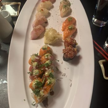 Dave's Sushi - Maki roll.... Chefs choice - Sushi Bars Near Me - Bozeman, Montana