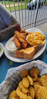 Turk's Sports Food & Spirits by null