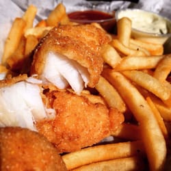 Grouper bites w/ great batter & fresh tartar. They posted a photo of this fish to Facebook in the morning, caught off AMI coast.