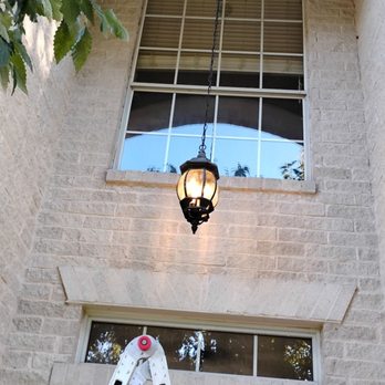 Promised Land Electric - Inspected all exterior and interior light fixtures and replaced with LED efficiency light bulbs. - Electricians Near Me - Austin, Texas Promised Land Electric - Inspected all exterior and interior light fixtures and replaced with LED efficiency light bulbs. - Electricians Near Me - Austin, Texas