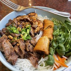 Special combo pork, shrimp, egg roll w/vermicelli