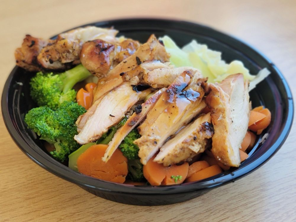 LUU’S CHICKEN BOWL Updated October 2024 41 Photos & 83 Reviews