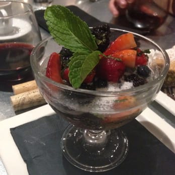 Centonove - Fruit and prosecco over vanilla gelato - Italian Near Me - Los Gatos, California