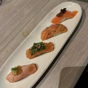 Sushi Yuzu - Salmon sampler - Sushi Bars Near Me - Toluca Lake, California Sushi Yuzu - Salmon sampler - Sushi Bars Near Me - Toluca Lake, California