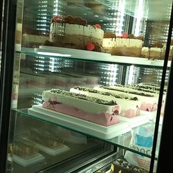 Bianca - Gran variedad de tortas y helados