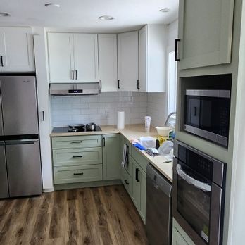 Hometown Renovations - Full Kitchen Remodel - General Contractors Near Me Hometown Renovations - Full Kitchen Remodel - General Contractors Near Me