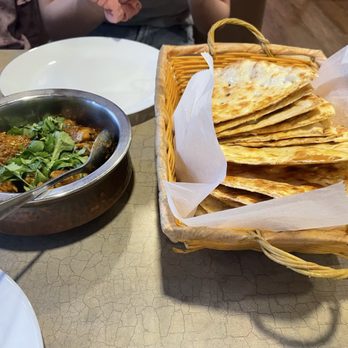Apna Dera And Mister Dee’s - Chicken Karahi (Half) and plain naan - Halal Near Me - Cheektowaga, New York