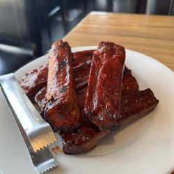 Scrumptious spare ribs