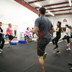 Limitless Fitness - Warm Up!