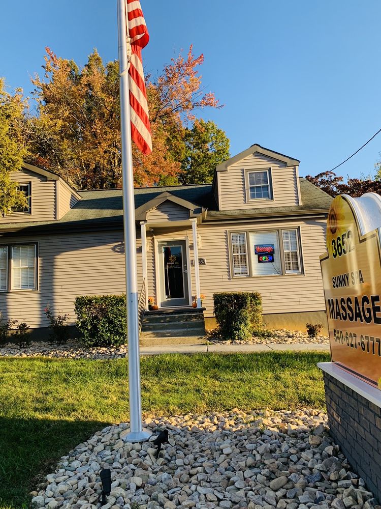 SUNNY SPA Updated September 2024 3652 Bramblewood Ave, Cave Spring