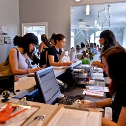 City Dance Corps - Friendly desk staff always there to help you choose the best dance class.