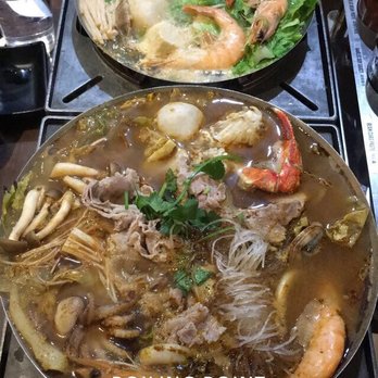 Boiling Point - Bottom: tai fusion (hot), top: seafood and tofu (mild) - Taiwanese Near Me - Arcadia, California Boiling Point - Bottom: tai fusion (hot), top: seafood and tofu (mild) - Taiwanese Near Me - Arcadia, California