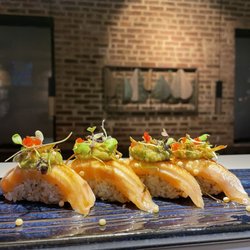 Kosan Asian Fusion - Salmon belly crispy rice