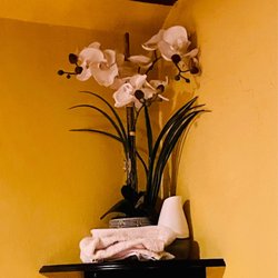 Tao Foot Spa - Decor