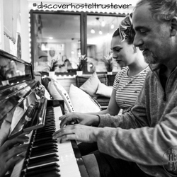 Hostel Trustever - Live music & Fun
