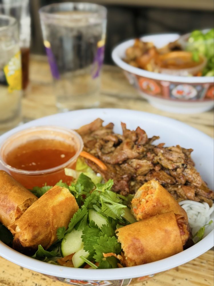 Nobi Public House