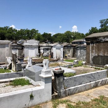 Lafayette Cemetery No.1 - Views - VN - Funeral Services & Cemeteries Near Me - New Orleans, Louisiana Lafayette Cemetery No.1 - Views - VN - Funeral Services & Cemeteries Near Me - New Orleans, Louisiana