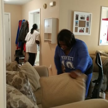 Scrub Brush Cleaning - Cleaning the sofa - Home Cleaning Near Me - Hull, Georgia