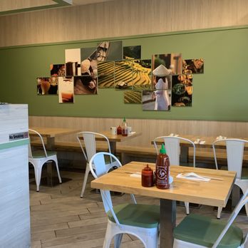 Em Vietnamese Kitchen - Indoor seating area - Vietnamese Near Me - Brooklyn, New York