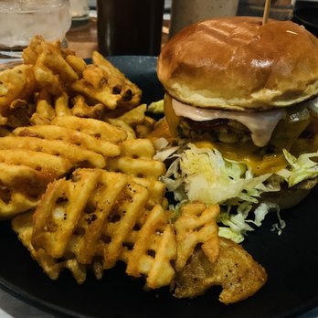 Offset BBQ - Veggie burger - Barbeque Near Me - Chicago, Illinois
