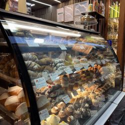 Sindaco Squisitezze Napoletane - Their dessert display looks enticing for sure!