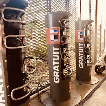 Cap3000 - Helmet locker for scooter and bike riders! - Shopping Centers Near Me - Saint-Laurent-du-Var, 06