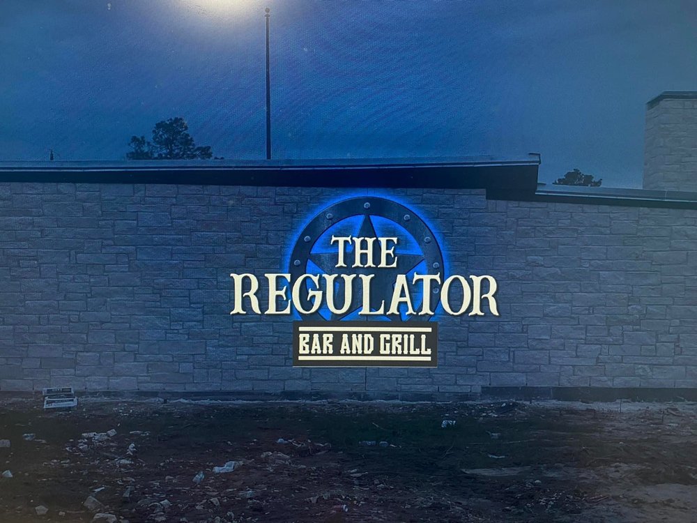 The Regulator Bar And Grill, Louise Roadtrippers