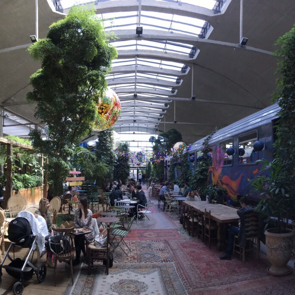 Station F - Food and drink to foster creativity - Shared Office Spaces Near Me - Paris, 75