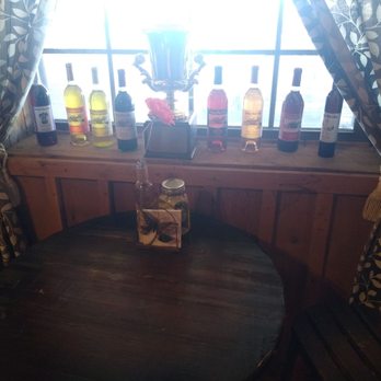 Heritage Wine Cellars - Lots of places to sit - Wineries Near Me - North East, Pennsylvania