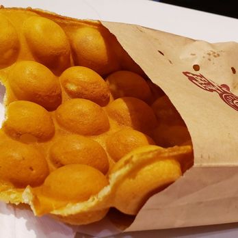 Bubble Waffle Cafe - Ironwood - Soggy and cold bubble waffle - Noodles Near Me - Richmond, British Columbia