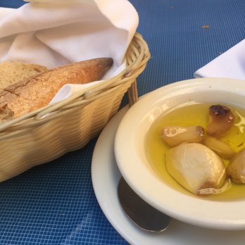 Via Veneto - Comp Bread with Garlic Olive Oil - Italian Near Me - San Francisco, California
